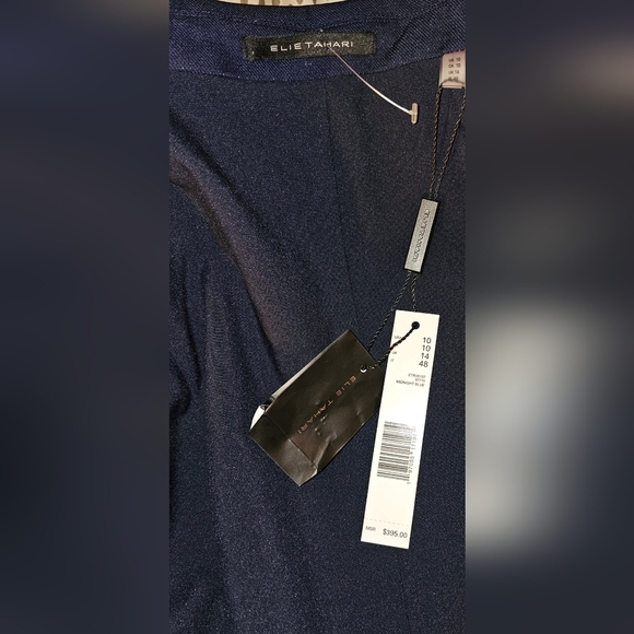 Elie Tahari Midnight Blue Blazer with Gold Button - Picture 2 of 8